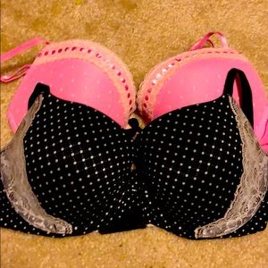 Victoria’s Secret bras